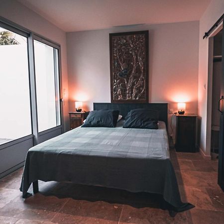 Appartement avec cour privée Centre ville Classé 4 étoiles La Rochelle  Exterior foto