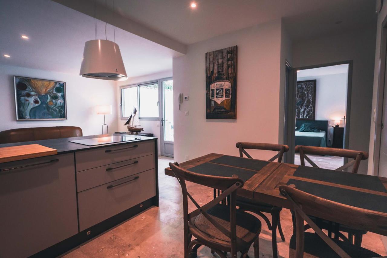 Appartement avec cour privée Centre ville Classé 4 étoiles La Rochelle  Exterior foto
